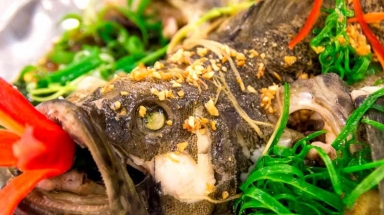 Cá mú hấp Hồng Kông đánh thức vị giác